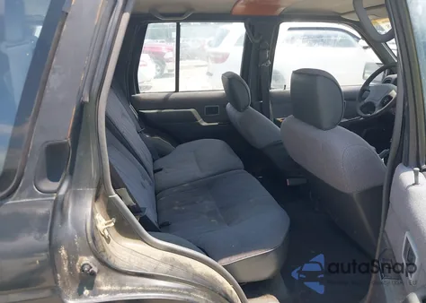 1995 Nissan Pathfinder Xe/Le из США, поврежденный, VIN JN8HD17S9SW056186